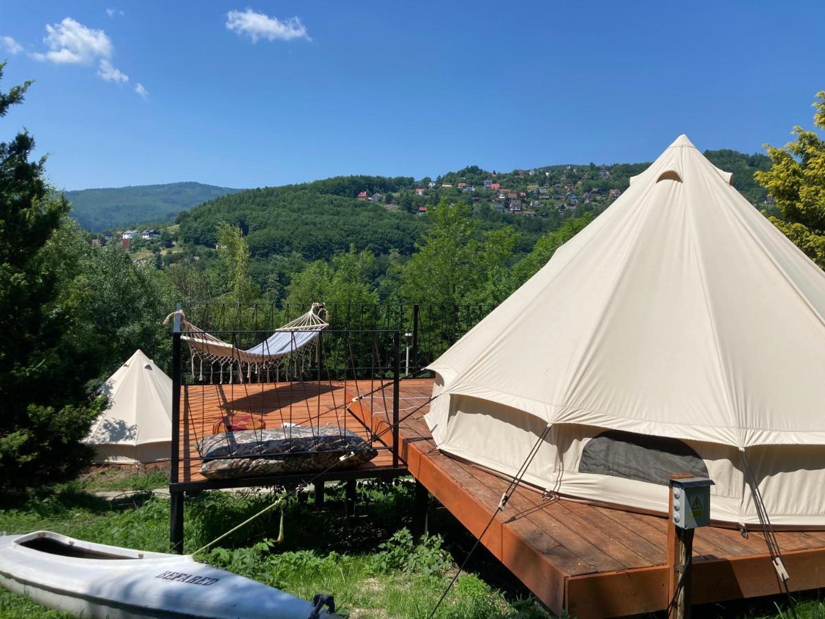 Glampspace - Szlak Beskidzki Hotel Międzybrodzie Bialskie Екстериор снимка