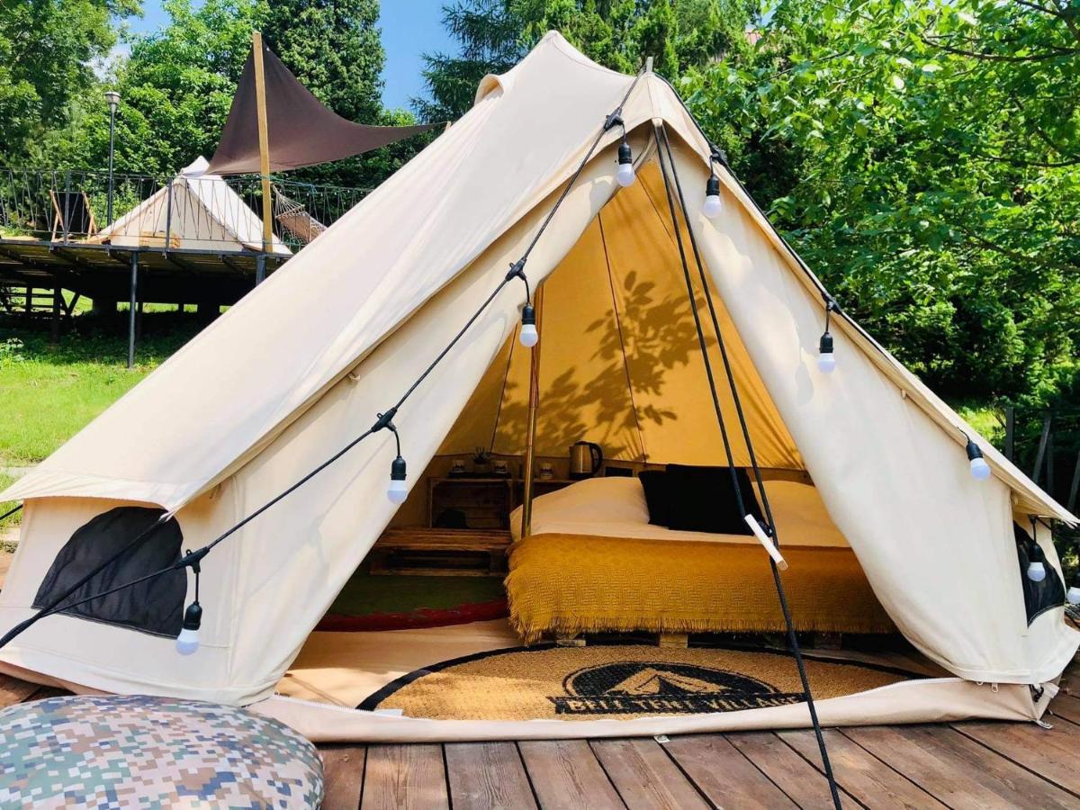 Glampspace - Szlak Beskidzki Hotel Międzybrodzie Bialskie Екстериор снимка