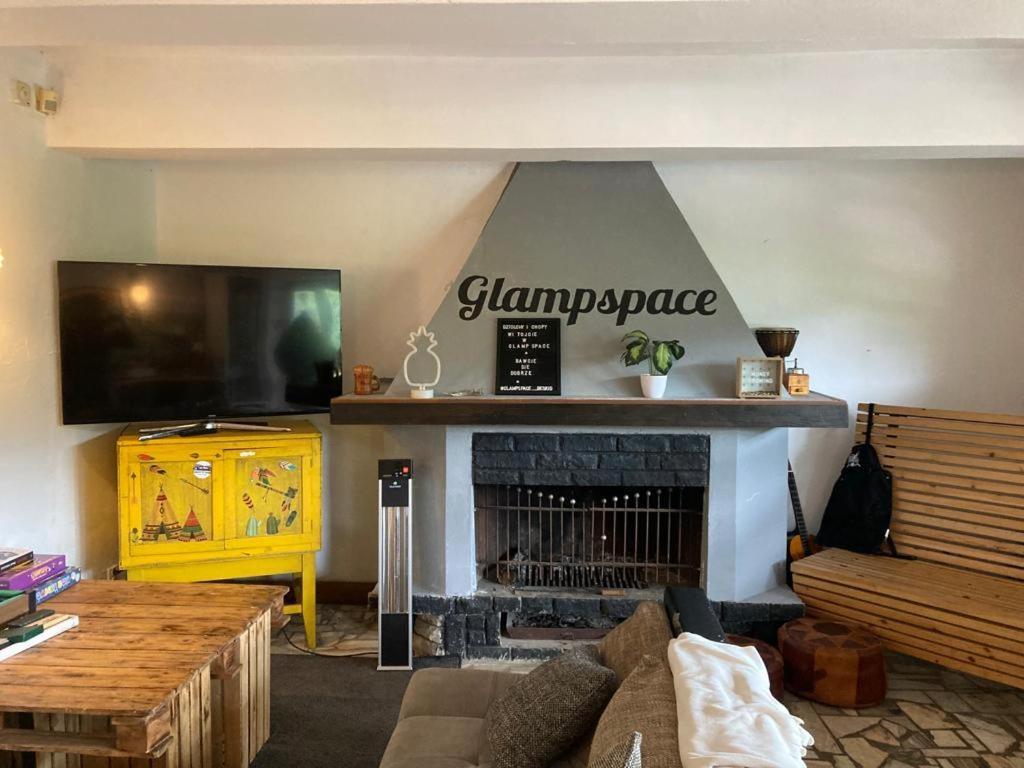 Glampspace - Szlak Beskidzki Hotel Międzybrodzie Bialskie Екстериор снимка